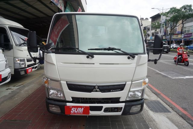 (附2.5尺升降尾門) 2022年 堅達11尺半貨車/100%全車原鈑件/附4路行車紀錄器.零頭款.可全額貸款  第3張相片