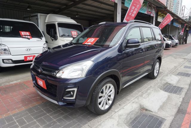 (只跑4萬多) 2018ZINGER客貨兩用車.附鋁圈.安卓機.雙安.後座空調.GPS導航.電子後視鏡.可全貸  第1張相片