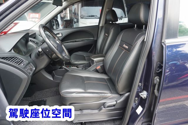 (只跑4萬多) 2018ZINGER客貨兩用車.附鋁圈.安卓機.雙安.後座空調.GPS導航.電子後視鏡.可全貸  第11張相片