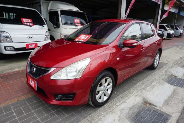2013年 NISSAN TIIDA / 附安卓機.環景.四路行車紀錄器 / 零頭款.可全額貸款  第1張相片