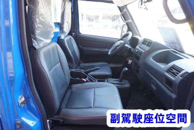 (稀有自排) 2023年 菱利貨車 /附電動後視鏡.定速 / 100%全車原鈑件 / 零頭款.可全額貸款  第11張相片