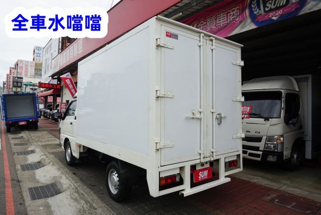 (只跑3萬多) 2021年 得利卡纖維廂 / 100%全車原鈑件/ 車廂門可側開.零頭款.可全額貸款  第6張相片
