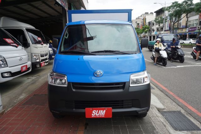 2025 TOYOTA TOWN ACE /100%全車原鈑件 / 零頭款.可全額貸款  第3張相片