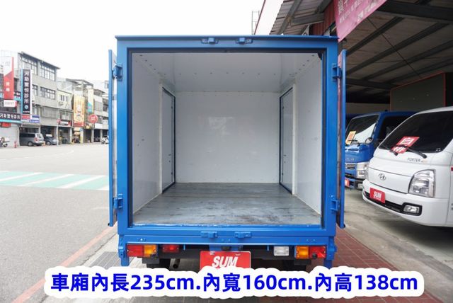 2025 TOYOTA TOWN ACE /100%全車原鈑件 / 零頭款.可全額貸款  第9張相片