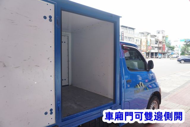 2025 TOYOTA TOWN ACE /100%全車原鈑件 / 零頭款.可全額貸款  第10張相片