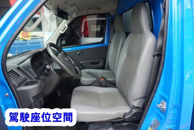 2025 TOYOTA TOWN ACE /100%全車原鈑件 / 零頭款.可全額貸款  第12張相片