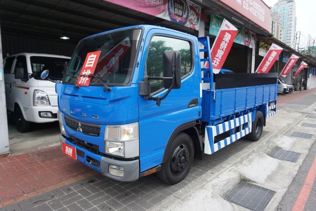 (稀有自排.附2.5尺升降尾門) 2022年 堅達11尺半貨車 / 附4路行車紀錄器. 零頭款.可全額貸款  第1張相片