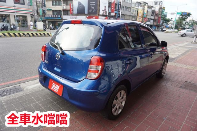 (只跑6萬) 2017年 NISSAN MARCH /全車水噹噹 / 雙安. 後座可傾倒/零頭款.可全額貸款  第7張相片