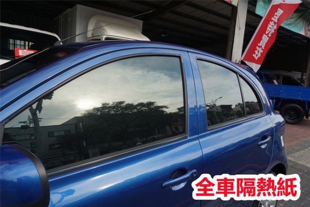 (只跑6萬) 2017年 NISSAN MARCH /全車水噹噹 / 雙安. 後座可傾倒/零頭款.可全額貸款  第9張相片