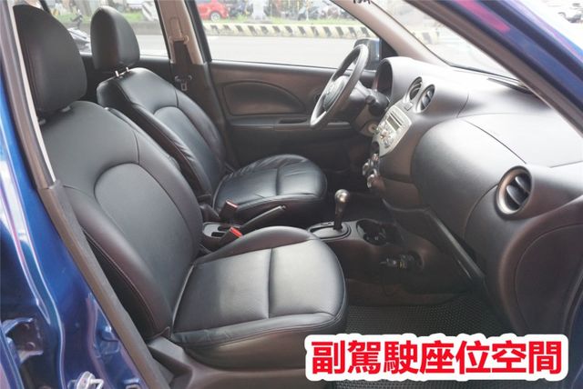 (只跑6萬) 2017年 NISSAN MARCH /全車水噹噹 / 雙安. 後座可傾倒/零頭款.可全額貸款  第12張相片