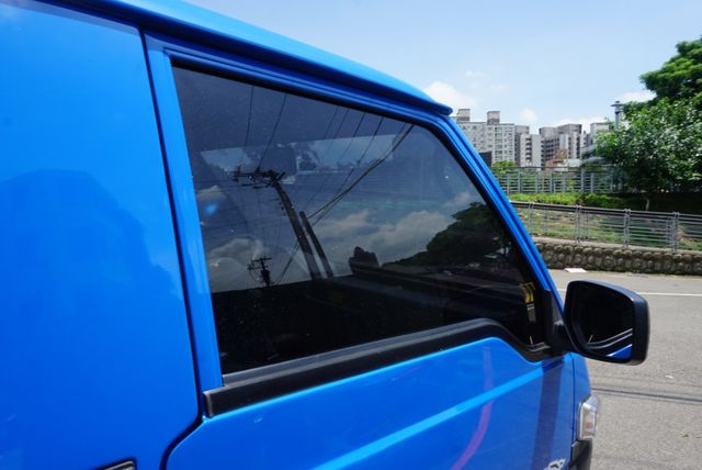 (只跑7萬) 2019年 得利卡貨車 / 附前後行車紀錄器. 全車水噹噹. 零頭款.可全額貸款  第9張相片
