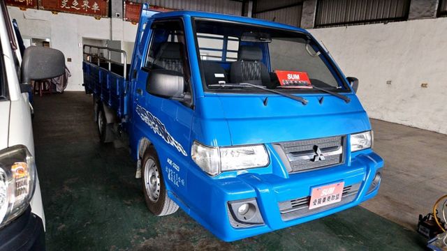 2014年最強載貨小能手，車況良好，漆面美，載貨能力佳，歡迎來電預約賞車~  第3張相片