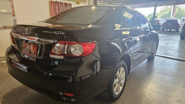 Altis 2012年出廠， 店面價24.8萬，網路特價只要22.8萬；就能擋住寒風，騎機車的辛苦，喜歡的朋友快來訂購喔  第7張相片