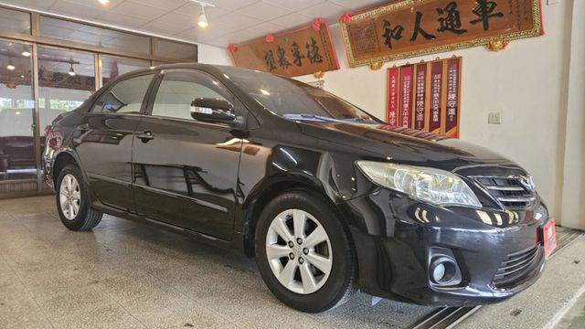 Altis 2012年出廠， 店面價24.8萬，網路特價只要22.8萬；就能擋住寒風，騎機車的辛苦，喜歡的朋友快來訂購喔  第8張相片
