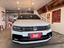 2017年Tiguan R-Line外觀，9.5萬km一手車，帥氣大包 ACC 電動尾門等高規配備，車況優 值得擁有！  第3張縮圖