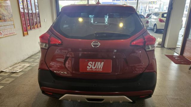 年前驚爆特惠價. KICKS 1.5，內外如新，旗艦版，跑10萬，全車原鈑件/360環景/免鑰匙/摸門/車道偏移  第6張相片