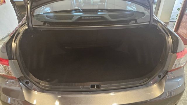 TOYOTA AITIS 1800CC 2011年/全車原鈑件/原廠保養/內外如新/車況佳/最佳代步神車/CP值高  第12張相片