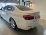 BMW 528i. 2000cc 渦輪高馬力 ,車漂亮到現在陳老闆留著當日常代步車。  第3張縮圖
