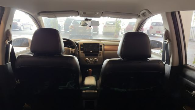 僅跑不到10萬. 車況超美,內裝超優 ;  5門大空間, 找一台全家人都能共享,帶小朋友的大空間,舒適的大空間.  第9張相片