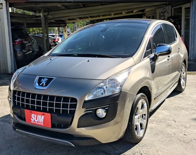 一手車 ! 法式經典休旅、只跑7萬多公里 !  第1張相片