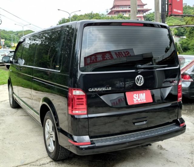 一手車 ! Caravelle L 2.0 TDI 150kW 4WD、原廠影音系統、原廠保養車況佳 !  第4張相片