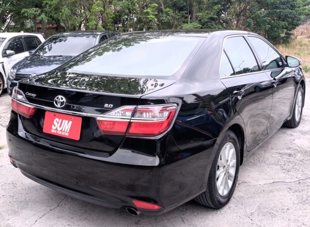 一手車 ! ABS、雙安 、HID頭燈、雙區恆溫、多功能方向盤、里程少車況佳 !  第3張相片