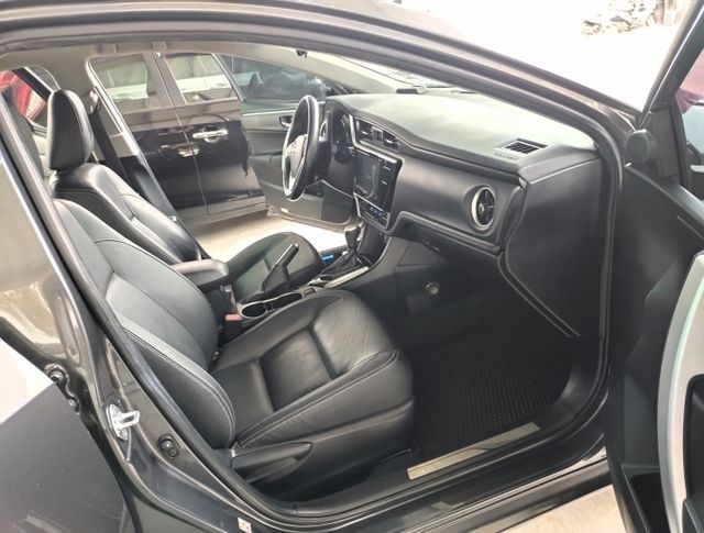 一手車 ! ikey、恆溫、ABS、8安、循跡防滑、多功能方向盤、原廠影音系統 !  第6張相片