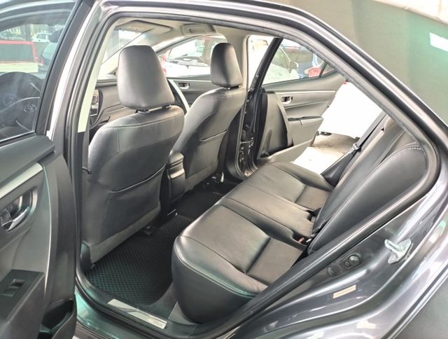 一手車 ! ikey、恆溫、ABS、8安、循跡防滑、多功能方向盤、原廠影音系統 !  第8張相片