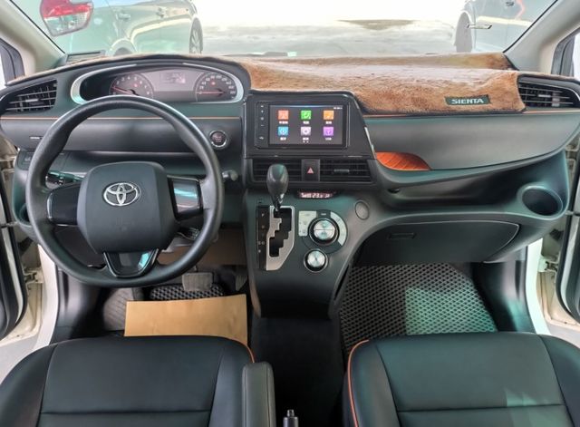 一手車 ! ikey、定速、恆溫、原廠影音系統、里程少車況佳 !  第7張相片