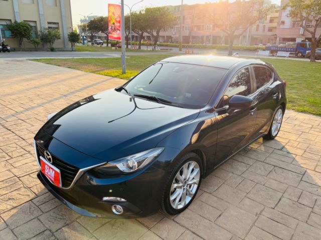 ✅一手車✅i-key✅導航✅倒車影像✅抬頭顯示✅換檔撥片✅恆溫✅天窗✅定速✅全車原廠鈑件✅里程保證✅YES認證+全省保固  第3張相片
