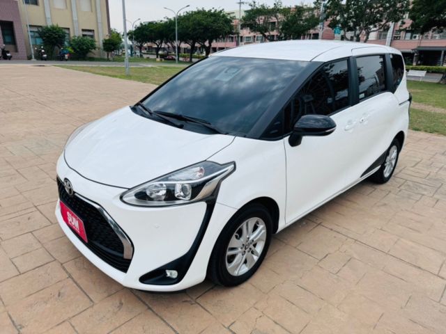 ✅I-KEY摸門✅雙電動滑門✅抬頭顯示✅定速✅恆溫✅車道維持✅車距維持✅全車原鈑件✅里程保證✅YES認證+全省保固  第3張相片