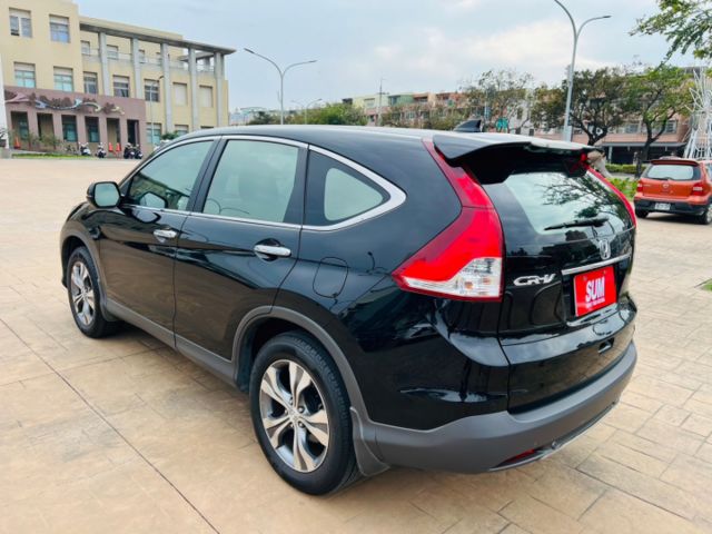 休旅車銷售冠軍✅影音主機✅導航✅倒車影像✅數位電視✅雙區恆溫✅定速✅天窗✅換檔撥片✅里程保證✅YES認證+全省保固  第5張相片