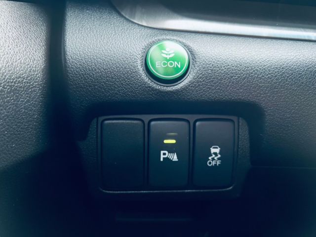 休旅車銷售冠軍✅影音主機✅導航✅倒車影像✅數位電視✅雙區恆溫✅定速✅天窗✅換檔撥片✅里程保證✅YES認證+全省保固  第19張相片