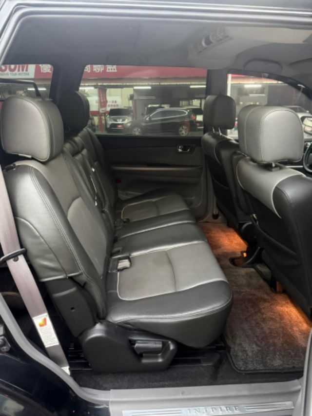 全家出遊好幫手好耐操✅好保養✅好照顧✅全車原廠鈑件✅里程保證✅YES認證  第11張相片