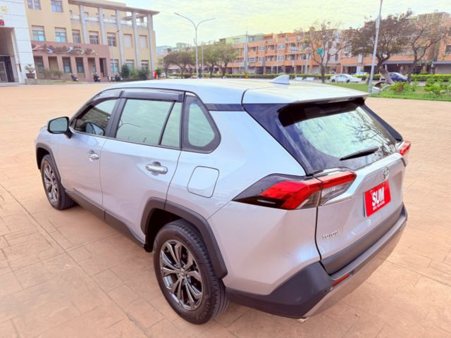 ✅旗艦版✅I-KEY免鑰匙✅360環景✅車距維持✅車道維持✅定速✅恆溫✅全車原鈑件✅里程保證✅YES認證+全省保固  第5張相片