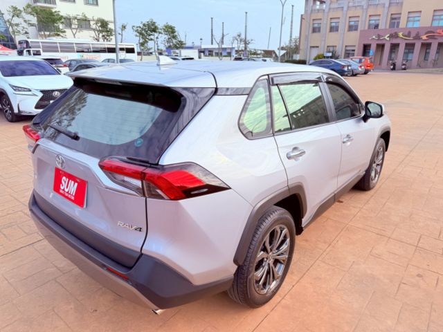 ✅旗艦版✅I-KEY免鑰匙✅360環景✅車距維持✅車道維持✅定速✅恆溫✅全車原鈑件✅里程保證✅YES認證+全省保固  第6張相片