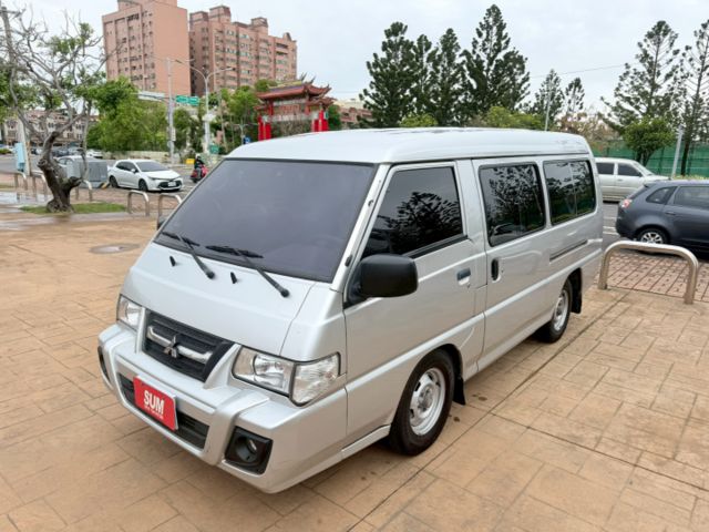 工作賺錢好幫手！✅8人座✅好耐操✅好保養✅好照顧✅全車原鈑件✅里程保證✅YES認證+全省保固  第3張相片