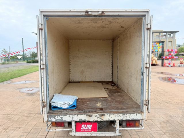 工作賺錢好幫手！✅里程 少跑！少跑！少跑！✅一路發✅三噸半✅廂式✅好耐操✅好保養✅好照顧✅里程保證  第8張相片