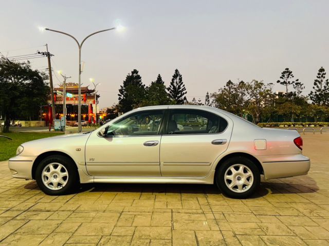 豪華舒適大型房車首選✅好耐操✅好保養✅好照顧✅全車原廠鈑件✅里程保證  第7張相片