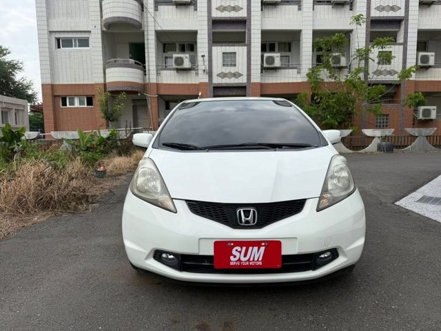 2011 HONDA FIT 1.5cc 女仕車 認證車 哩程保證98335公里 都會小車 好開好停車 5大保證 SUM  第6張相片