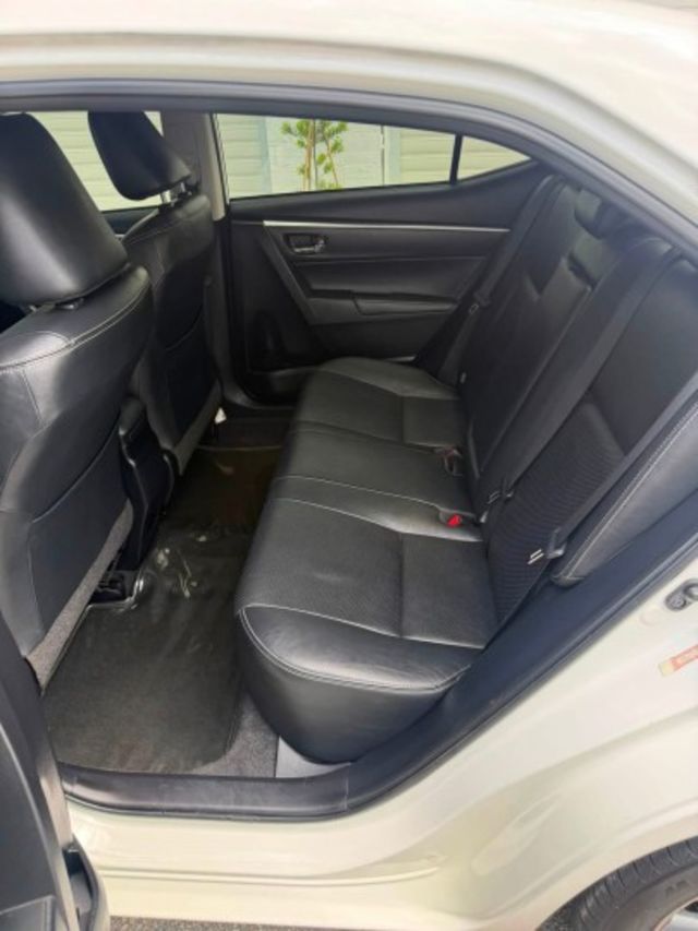 2017 ALTIS 1.8cc小改款 哩程保證103626公里 女仕車yes認證車 免鑰匙啟動 倒車顯影  第9張相片