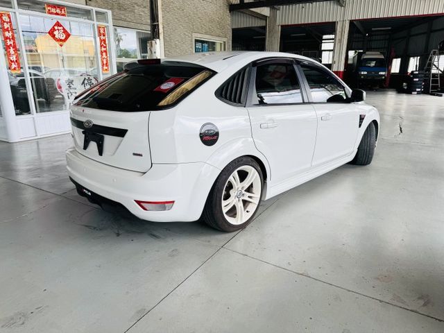 柴油/輪胎小改/里程保證/認證車/多媒體影音 ✅實車在店~歡迎來電賞車  第3張相片