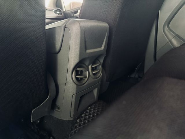 柴油/輪胎小改/里程保證/認證車/多媒體影音 ✅實車在店~歡迎來電賞車  第8張相片