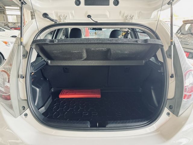!!城市型超省油用車首選!!/ IKEY/定速/鈑件美/感應式摸門鎖~電池保固3個月~✅實車在店~歡迎賞車  第5張相片