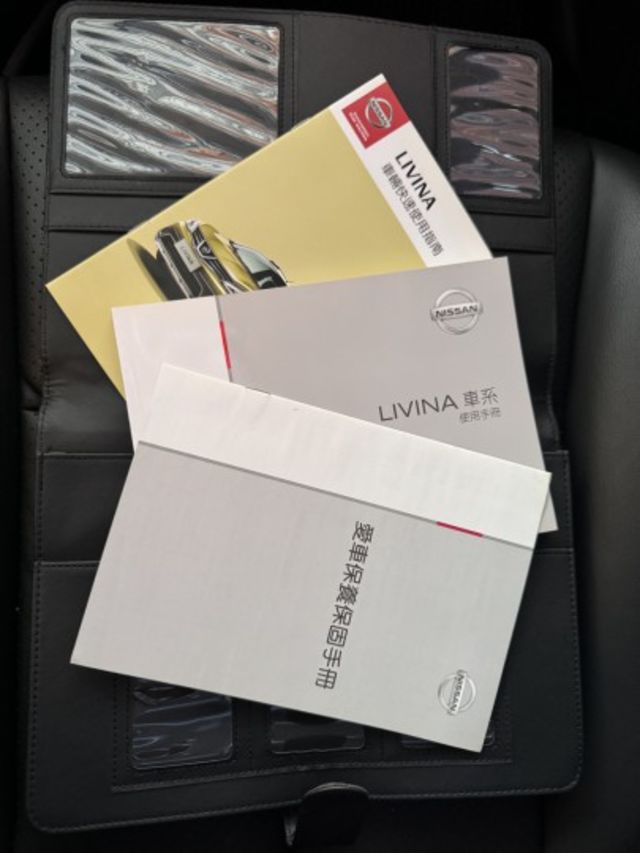 ~!買就送全新安卓機!~里程七萬公里/雙安/內裝乾淨，全車原鈑件✅實車在店~歡迎賞車  第14張相片