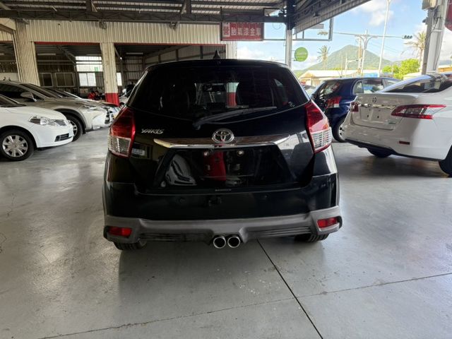 ~代步優質小車~好顧好保養/市區停車方便/原廠加裝運動套件/內裝美車況佳/可全額貸/實車在店  第4張相片