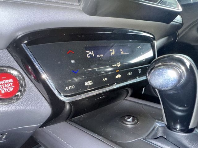 限量CARBON EDITION頂級S版,安卓機,換檔撥片,LED頭燈,日行燈,定速,ECO節能/空間舒適/實車在店  第14張相片