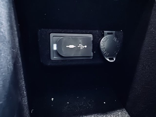 !!頂級配備!!定速巡航/8安氣囊/摸門解鎖/換檔撥片/I-KEY/渦輪增壓✅實車在店~歡迎來電預約賞車  第14張相片