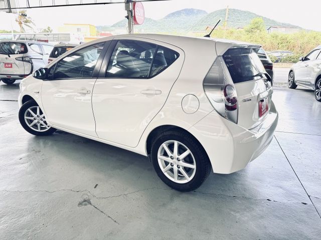 !!城市型超省油用車首選!!/ IKEY/定速/鈑件美/感應式摸門鎖~電池保固3個月~✅實車在店~歡迎賞車  第2張相片