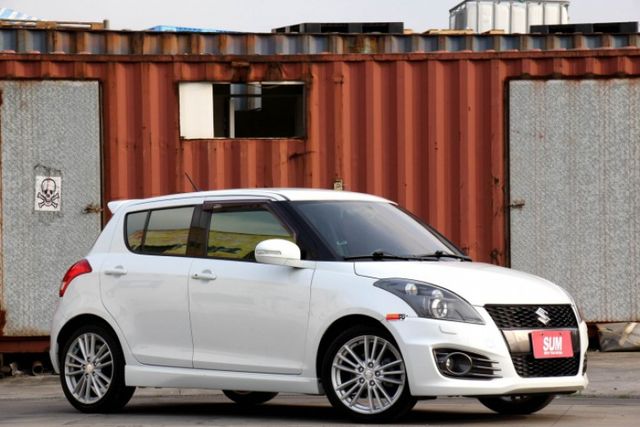 Suzuki Swift Sport 的價格 Findcar 找車網